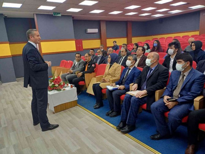 Ağrı Milli Eğitim Müdürlüğünde "Afet Farkındalık Eğitimi"