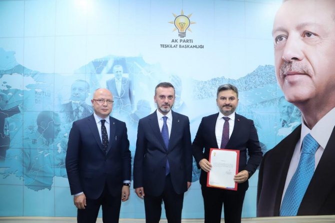 Ak Parti Bursa’da Mudanya Ve Harmancık İlçe Başkanları Belli Oldu