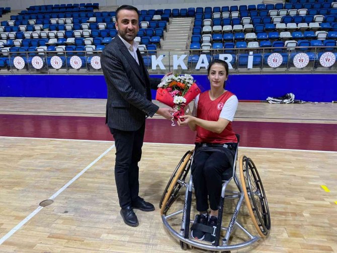 Başkan Beyter’den Engelli Sporcuya Destek