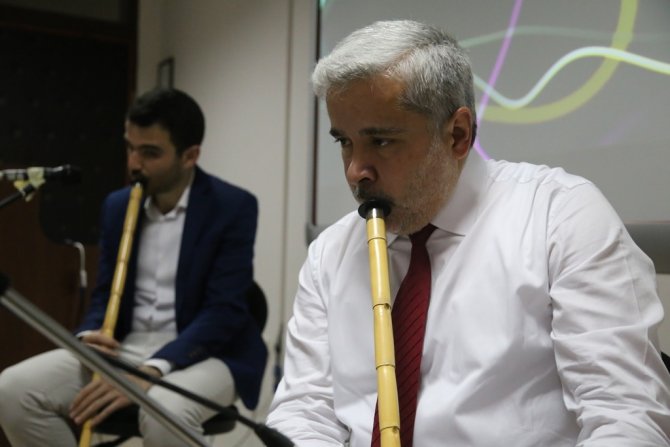 Asü İ̇letişim Fakültesi Uygulama Merkezleri Rektör Şahin’in Ney Dinletisi İle Açıldı