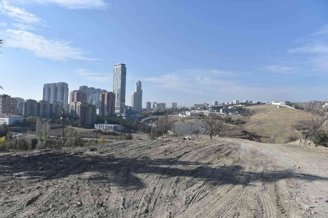 Büyükşehir’in Yukarı Dikmen Mahallesi’nde Atıkla Mücadelesi Tamamlandı
