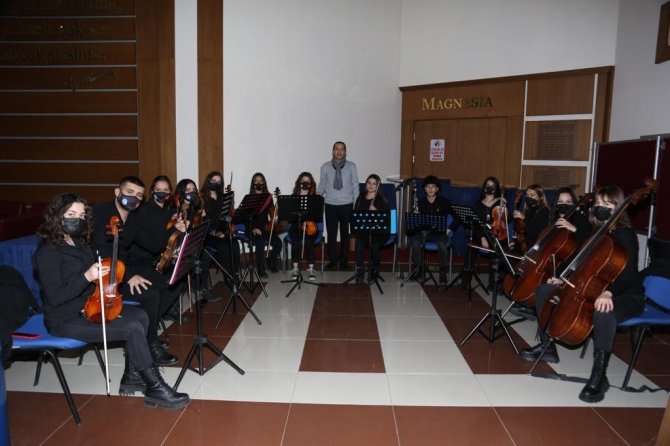Adü’de ’Çizgimiz Mehmet Akif Ersoy Sergisi’ Açıldı