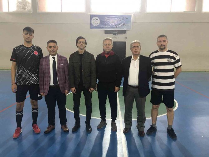 Adnan Menderes Ai̇hl Öğrencileri Gönülden İletişim Kurdu