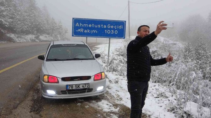 Karabük’te Sis Ve Kar Yağışı Etkili Oluyor