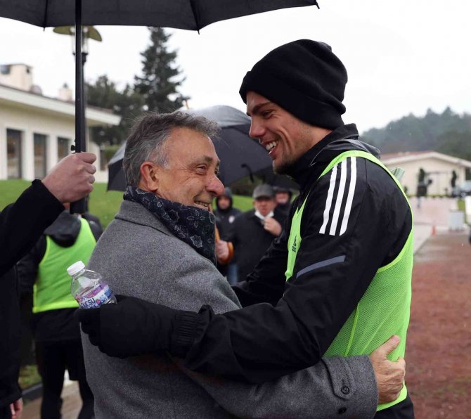 Beşiktaş, Derbi Hazırlıklarını Sürdürdü