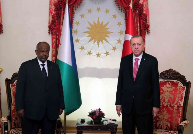Cumhurbaşkanı Erdoğan, Cibuti Cumhurbaşkanı Guelleh İle Görüştü