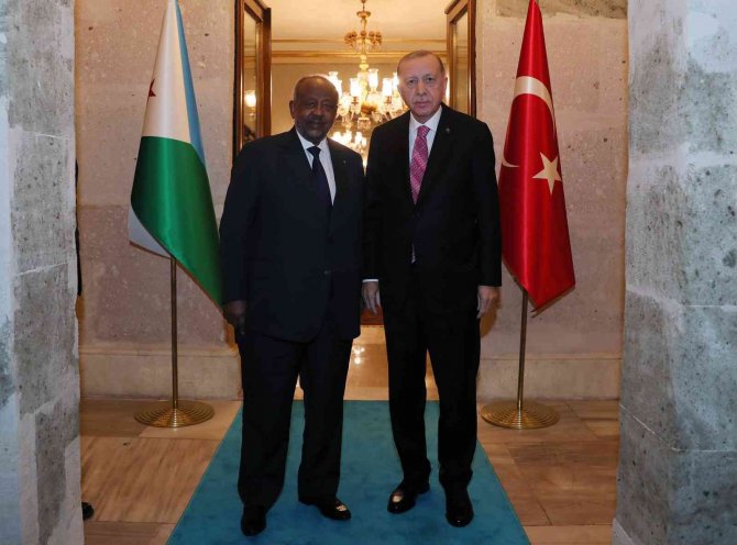 Cumhurbaşkanı Erdoğan, Cibuti Cumhurbaşkanı Guelleh İle Görüştü
