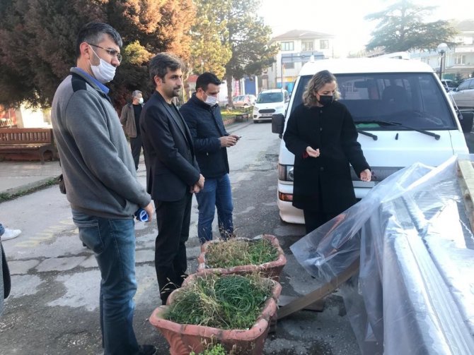 Prof. Dr. Çakar, Okuldaki Tadilat Çalışmalarını İnceledi