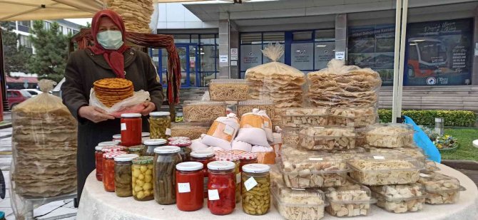 Maharetli Kadınların Ürünleri Görücüye Çıktı