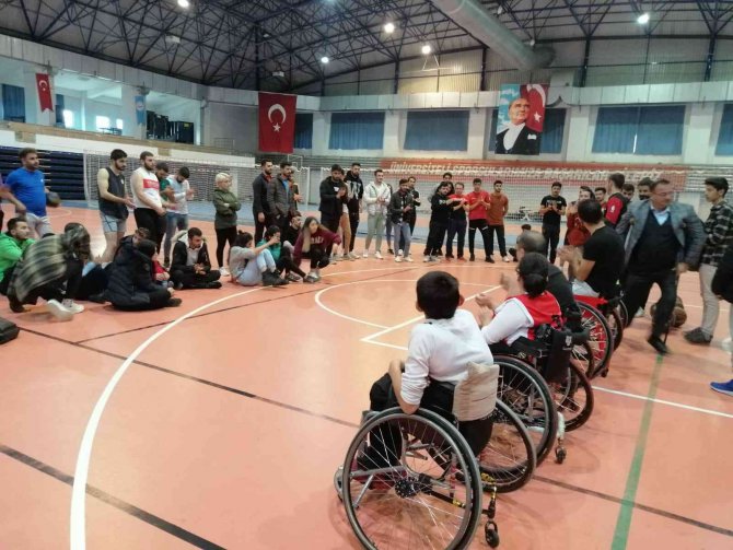 Kayseri’de ’Engel Değil, Destek Olun’ Etkinliği