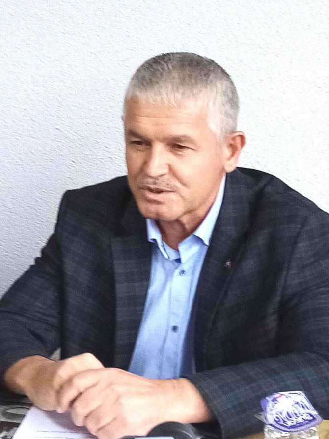 Eski Başkan Acar Yeniden Aday Oldu