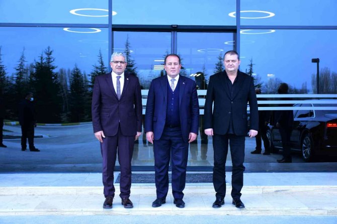 Karacan Küpeli’yi Ziyaret Etti