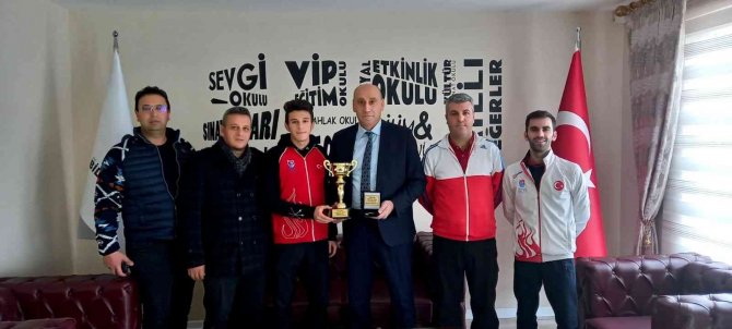 Öztürk’ten Akal’a Kutlama