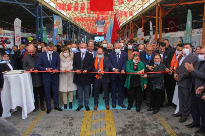 Dörtyol’da "7. İ̇lk Kurşun Kültür Sanat Ve Turunçgil Festivali" Başladı