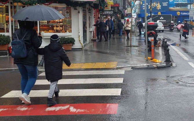 Kar Bekleyen Tekirdağ’da Sağanak Ve Soğuk Hava