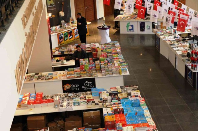 Safranbolu’da Kitap Fuarı İle Kütüphane Açılışı Yapıldı
