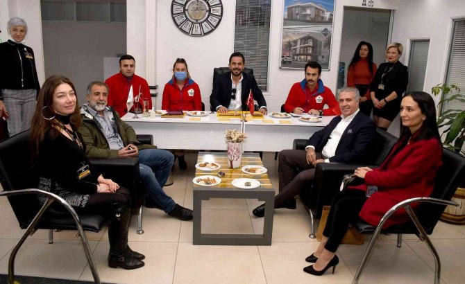 Kuşadası Belediyesi Yatırımları İle Marka Kent Oluşturuyor