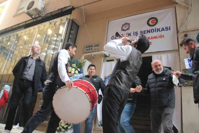 Şanlıurfa’da Davullu Zurnalı İşçi Sendikası Açılışı