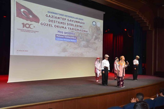 Öğrenciler Hem Yarıştı Hem De Kahramanları Anlattı
