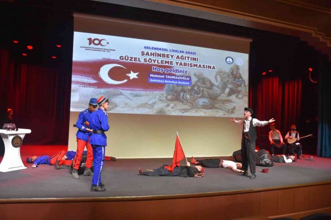 Öğrenciler Hem Yarıştı Hem De Kahramanları Anlattı