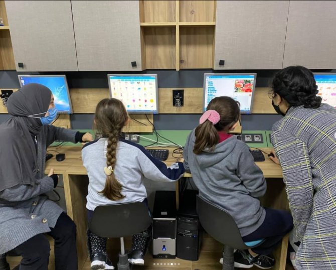 Saü Ieee Öğrenci Topluluğundan İlköğretim Öğrencilerine Kod Eğitimi