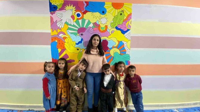 Şırnaklı Minikler Yerli Malı Haftası’nı Yöresel Elbiselerle Kutladı