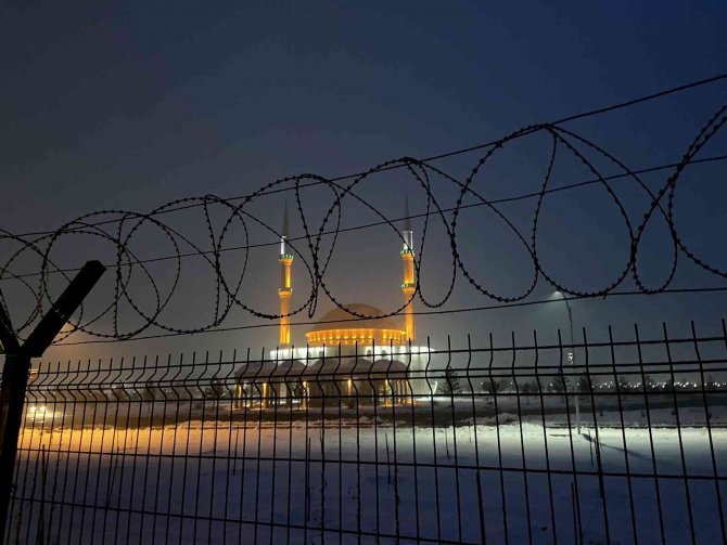 Ağrı’da Kar Yağışı Etkisini Gösterdi