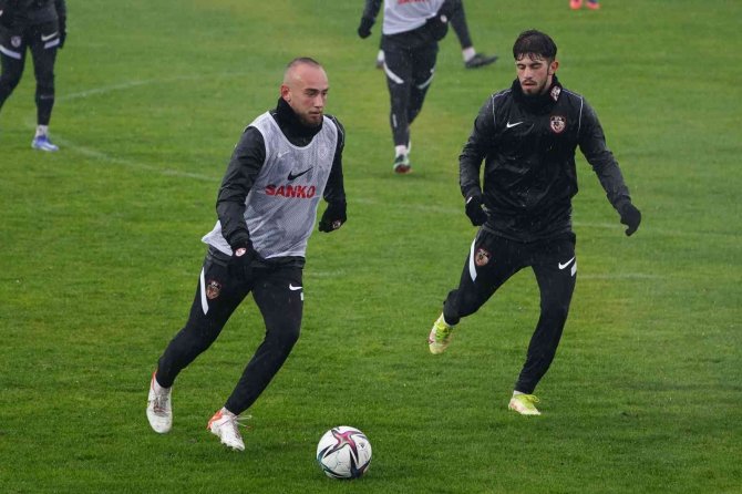 Fenerbahçe’ye Orta Sahadan Gol Atan Figueiredo Konuştu