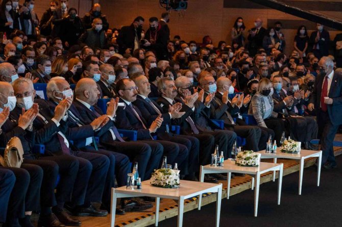 Türkiye’nin Tasarımcıları Design Week’te Buluşuyor