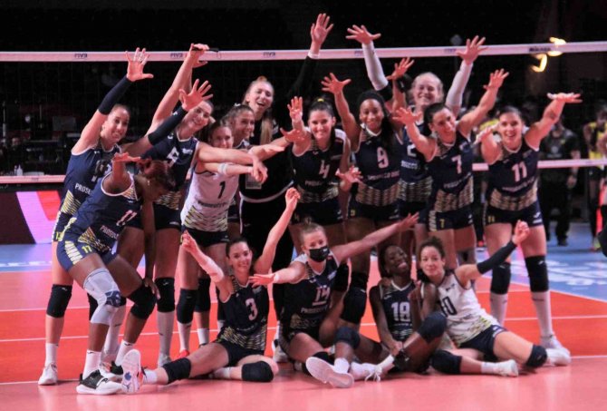 Fıvb Kadınlar Dünya Kulüpler Şampiyonası: Prosecco Doc Imoco: 3 - Dentil Praia Clube: 0