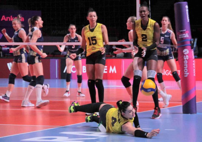 Fıvb Kadınlar Dünya Kulüpler Şampiyonası: Prosecco Doc Imoco: 3 - Dentil Praia Clube: 0