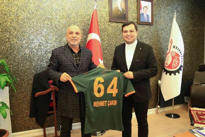 Alanyaspor Başkanı Çavuşoğlu, Koşan Adama Misafir Oldu