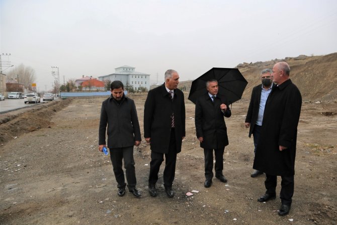 Tuşba’da ‘Parkı Olmayan’ Mahalle Kalmıyor