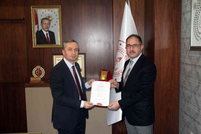 Ağrı’da "Okulum Temiz Projesi" Kapsamında 928 Okula Belge Verildi