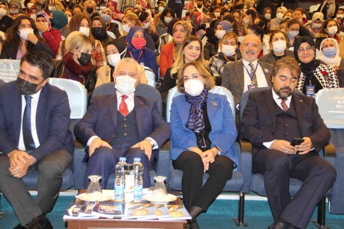 Ak Parti Teşkilat Akademisinin Mersin Eğitimleri Başladı