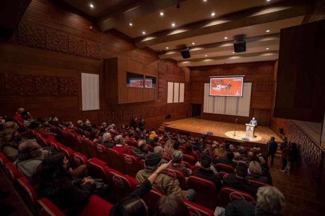 İ̇zmir Uluslararası Mizah Festivali Başladı