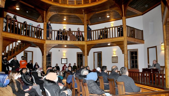 Hz. Mevlana, Şeb-i̇ Arus’un 748. Yıldönümünde Anıldı