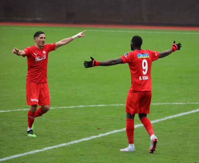 Sivasspor’da Yatabare Gol Sayısını 7’ye Yükseltti