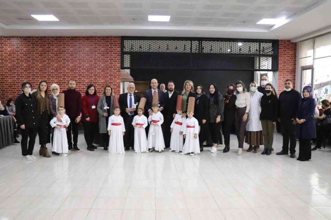 Minik Semazenler Mevlana’yı Unutmadı