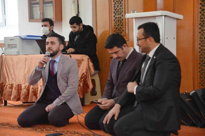 Gediz’de "Genç Hatipler Minberde Hutbe Okuma Yarışması"