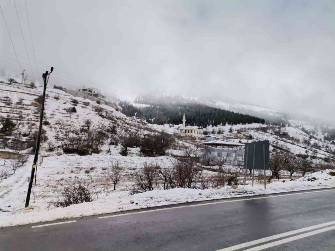 Kahramanmaraş’ta Kar Yağışı Etkili Oldu
