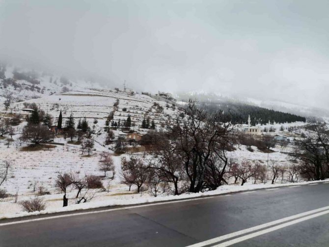 Kahramanmaraş’ta Kar Yağışı Etkili Oldu