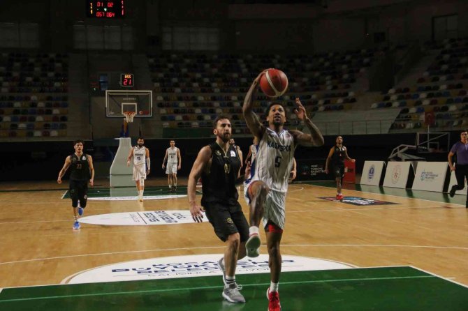 Türkiye Basketbol Ligi: Kocaeli Bşb Kağıtspor:73 - Konyaspor Basketbol: 82