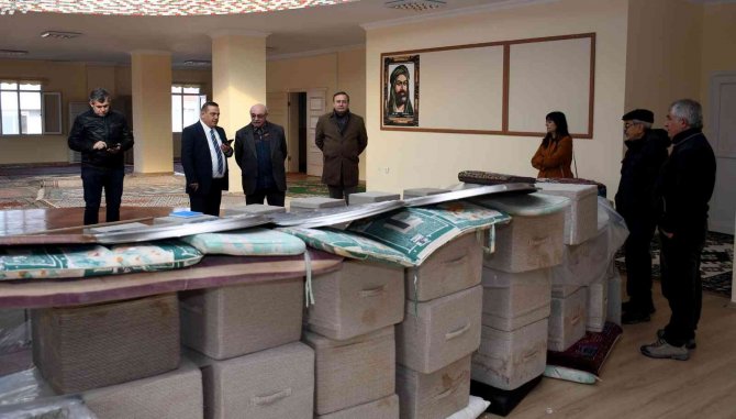 Kuşadası Belediyesi Davutlar Cemevi’nin Eksiklerini Giderecek