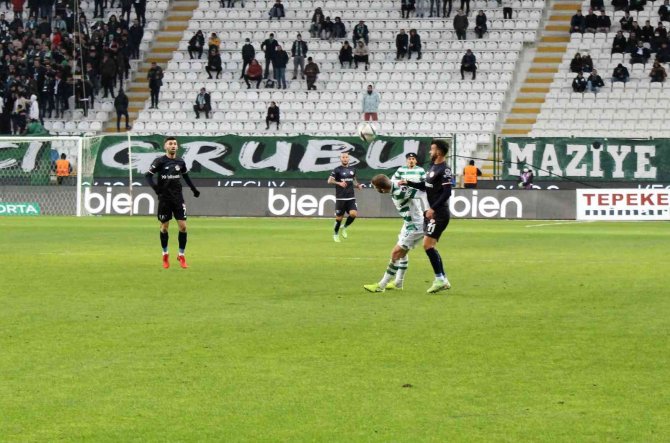 Spor Toto Süper Lig: Konyaspor: 0 - Antalyaspor: 0 (İ̇lk Yarı)