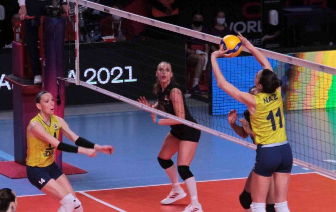 2021 Fıvb Kadınlar Dünya Kulüpler Şampiyonası: Vakıfbank: 3 - Fenerbahçe Opet: 0