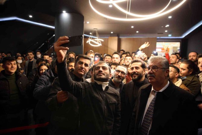 Dayı: Bir Adamın Hikayesi Filminin Galası Gaziantep’te Yapıldı