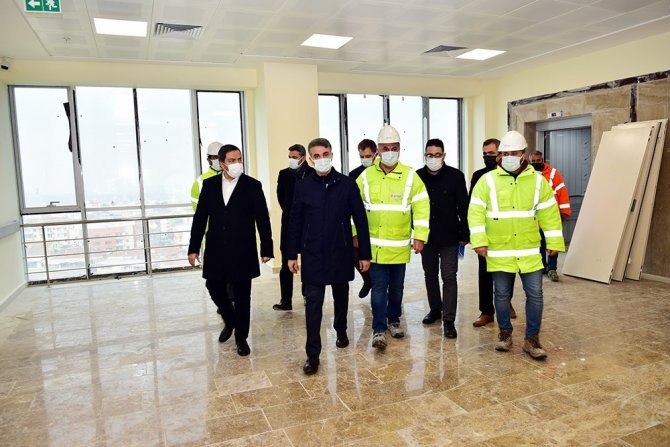 Battalgazi Devlet Hastanesi’nde İç Dekorasyon Sürüyor