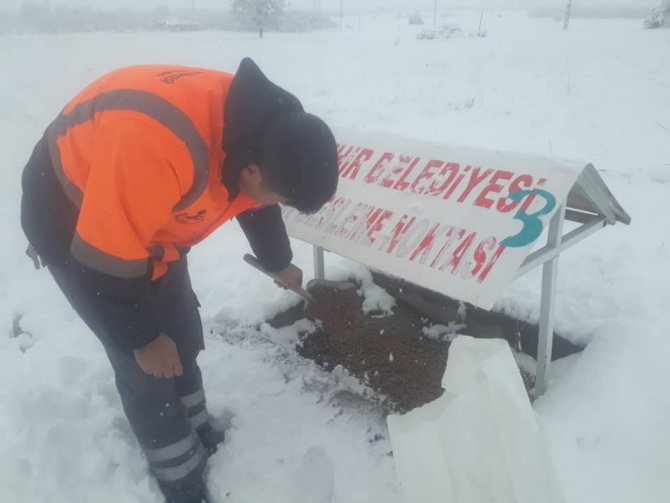 Akşehir’de Kar Temizliği Çalışmaları Sürüyor