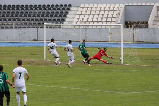 Efeler 09 Sfk, Liderliğini Korudu